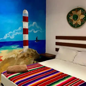 Leo , Cancun Mexico